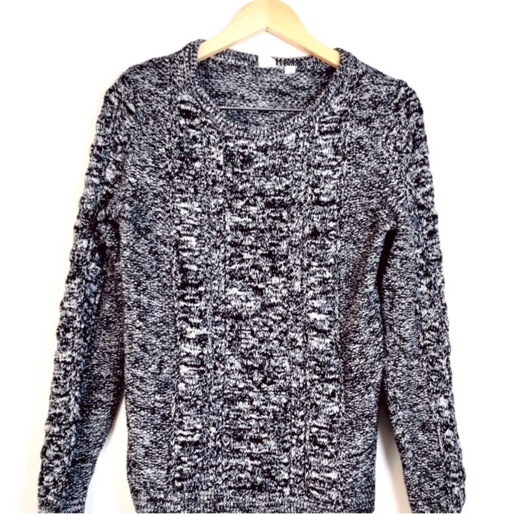 H&M Monochrome Knit Sweater